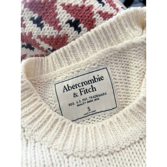 Abercrombie & Fitch Fair Isle Crewneck Ivory Red Blush Blue Sweater size Small - Picture 8 of 10